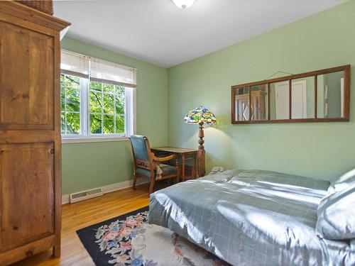 Chambre Ã Â coucher - 125 Av. Jasper, Beaconsfield, QC - Indoor Photo Showing Bedroom