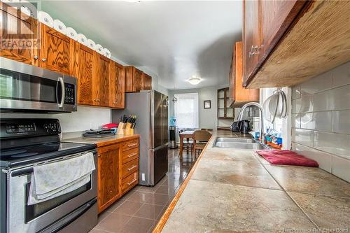 129 Old Post Road, Petitcodiac, NB - Indoor Photo Showing Kitchen With Double Sink