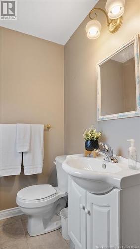 44 Elsie Crescent, Moncton, NB - Indoor Photo Showing Bathroom