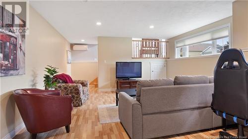 44 Elsie Crescent, Moncton, NB - Indoor Photo Showing Living Room