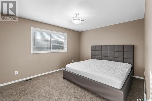 344 Willowgrove Lane, Saskatoon, SK - Indoor Photo Showing Bedroom