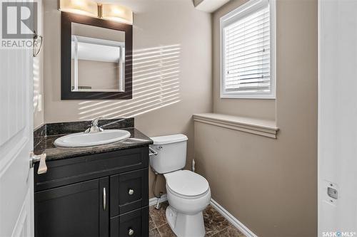 344 Willowgrove Lane, Saskatoon, SK - Indoor Photo Showing Bathroom