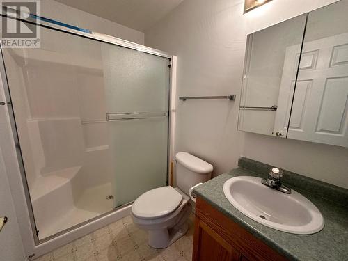 7140 4Th Street Unit# 309, Grand Forks, BC - Indoor Photo Showing Bathroom