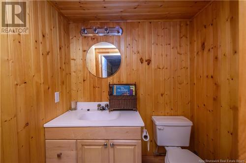 2609 Acadie Road, Cap-Pelé, NB - Indoor Photo Showing Bathroom