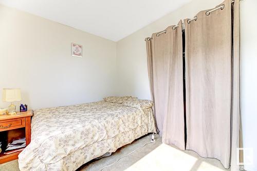 10315 120 Av Nw, Edmonton, AB - Indoor Photo Showing Bedroom