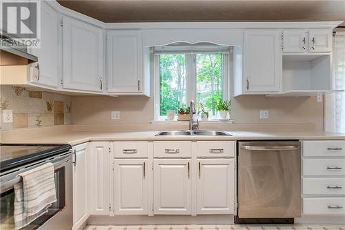 158 Elmhurst Road, Moncton, NB - Indoor Photo Showing Kitchen With Double Sink