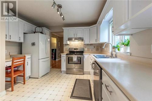 158 Elmhurst Road, Moncton, NB - Indoor Photo Showing Kitchen With Double Sink