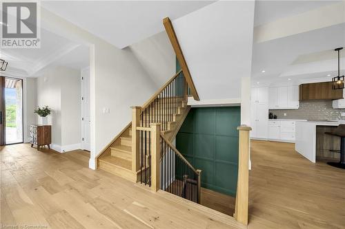 60 Pike Creek Drive, Cayuga, ON - Indoor Photo Showing Kitchen