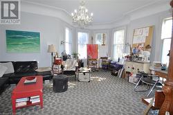 Living Room/Artist Room - 