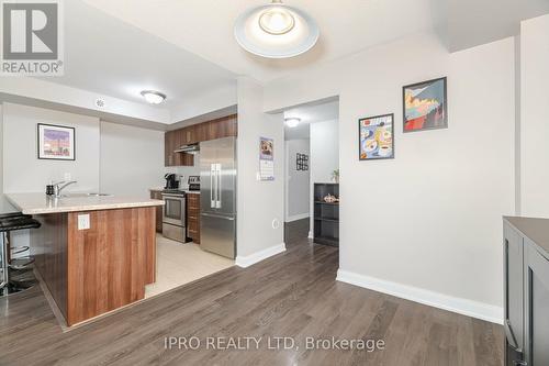 97 - 100 Dufay Road, Brampton, ON - Indoor Photo Showing Kitchen