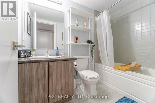 97 - 100 Dufay Road, Brampton, ON - Indoor Photo Showing Bathroom