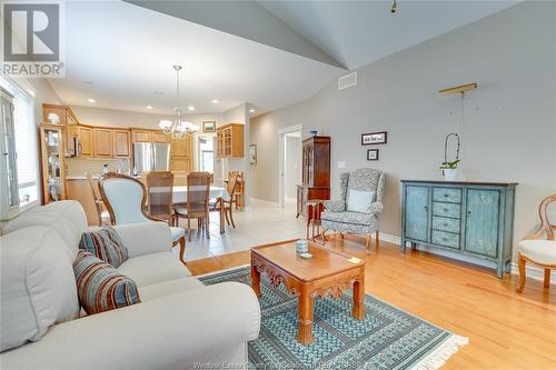 1461 Poisson Street, Tecumseh, ON - Indoor Photo Showing Living Room