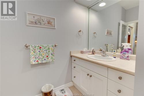 1461 Poisson Street, Tecumseh, ON - Indoor Photo Showing Bathroom