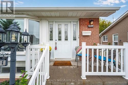 1531 Banwell Road, Mississauga, ON 