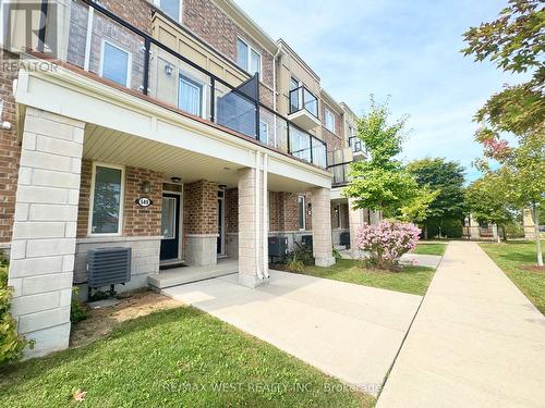 549 Goldenrod Lane, Kitchener, ON - Outdoor With Balcony