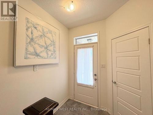 549 Goldenrod Lane, Kitchener, ON - Indoor Photo Showing Other Room