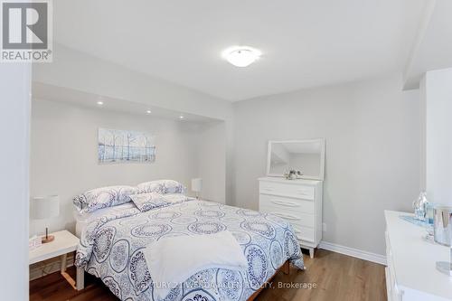 14 Manvers Drive, Kawartha Lakes, ON - Indoor Photo Showing Bedroom