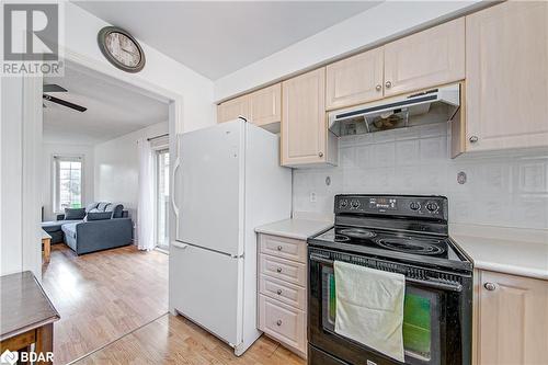 65 Wismer Avenue, Barrie, ON - Indoor Photo Showing Kitchen