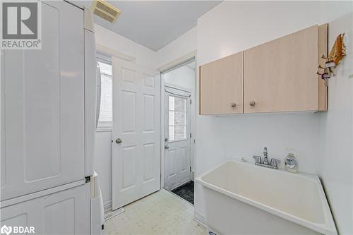 65 Wismer Avenue, Barrie, ON - Indoor Photo Showing Other Room