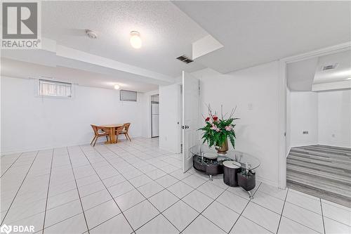 65 Wismer Avenue, Barrie, ON - Indoor Photo Showing Other Room