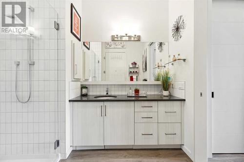 103, 12 Mahogany Path Se, Calgary, AB - Indoor Photo Showing Bathroom