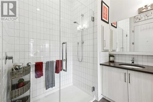 103, 12 Mahogany Path Se, Calgary, AB - Indoor Photo Showing Bathroom