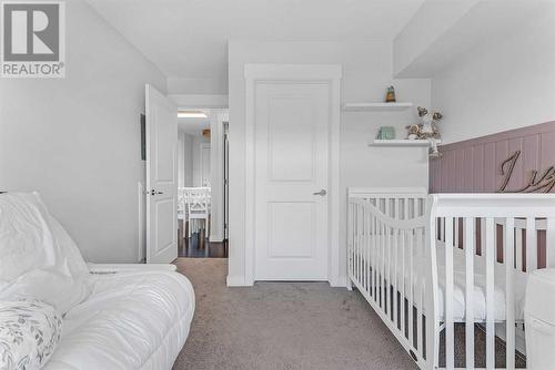 2417, 11 Mahogany Row Se, Calgary, AB - Indoor Photo Showing Bedroom