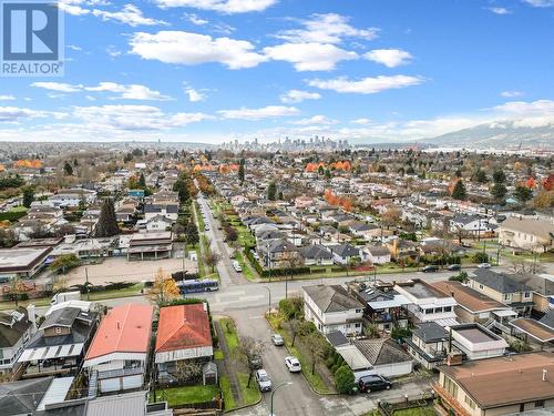 2944 E 4Th Avenue, Vancouver, BC - Outdoor With View