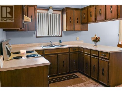 2944 E 4Th Avenue, Vancouver, BC - Indoor Photo Showing Kitchen With Double Sink