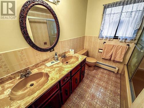 2944 E 4Th Avenue, Vancouver, BC - Indoor Photo Showing Bathroom