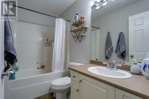 914 Craig Road Unit# 102, Kelowna, BC - Indoor Photo Showing Bathroom