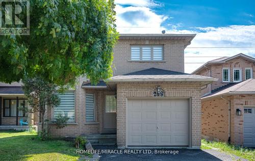 28 Murkar Crescent, Whitby, ON - Outdoor