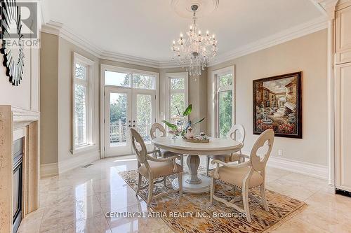 33 Winterport Court, Richmond Hill, ON - Indoor Photo Showing Dining Room