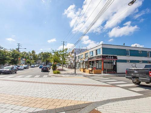 ExtÃ©rieur - 8649 Av. Chaumont, Montréal (Anjou), QC 