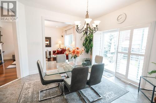 5431 Sundial Road, Burlington, ON - Indoor Photo Showing Dining Room