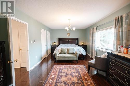 5431 Sundial Road, Burlington, ON - Indoor Photo Showing Bedroom