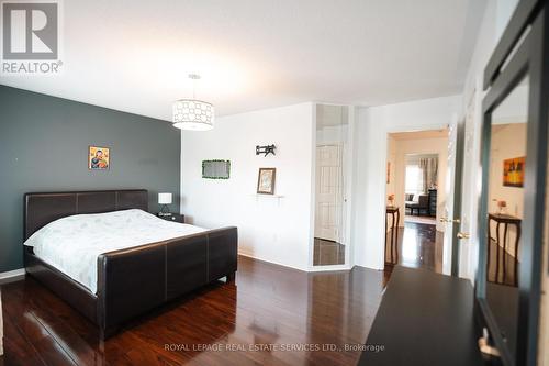 5431 Sundial Road, Burlington, ON - Indoor Photo Showing Bedroom