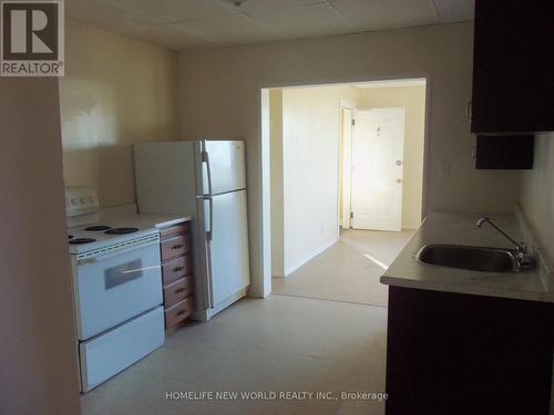 30 Wilkins Street, Belleville, ON - Indoor Photo Showing Kitchen