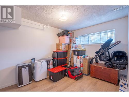 2822 Sycamore Crescent, Prince George, BC - Indoor Photo Showing Laundry Room