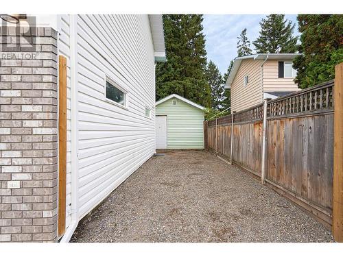 2822 Sycamore Crescent, Prince George, BC - Outdoor With Exterior