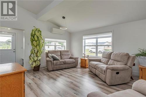 3871 Route 535, Cocagne, NB - Indoor Photo Showing Living Room