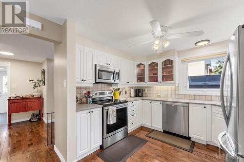 13 Sage Crescent, Ottawa, ON - Indoor Photo Showing Kitchen