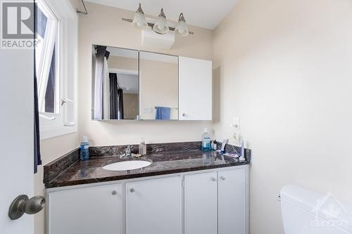 13 Sage Crescent, Ottawa, ON - Indoor Photo Showing Bathroom