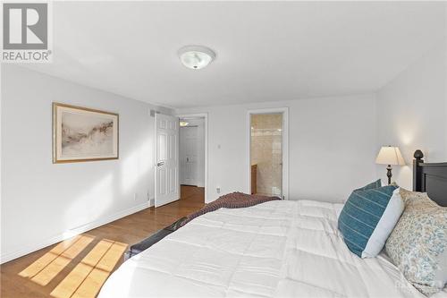 58 Knollsbrook Drive, Ottawa, ON - Indoor Photo Showing Bedroom