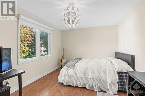 58 Knollsbrook Drive, Ottawa, ON - Indoor Photo Showing Bedroom