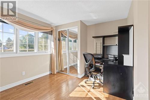 58 Knollsbrook Drive, Ottawa, ON - Indoor Photo Showing Other Room