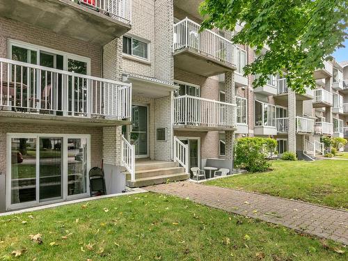 Patio - 02-2350 Av. Desaulniers, Saint-Hyacinthe, QC - Outdoor