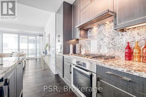 603 - 29 Queens Quay E, Toronto, ON - Indoor Photo Showing Kitchen With Upgraded Kitchen