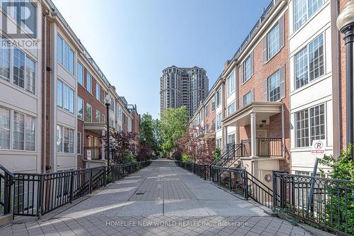 936 - 5 Everson Drive, Toronto, ON - Outdoor