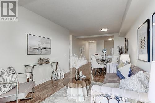 904 - 83 Borough Drive, Toronto, ON - Indoor Photo Showing Living Room